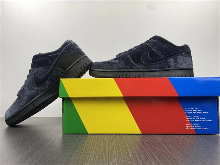 DailyWear Nike Dunk Low Dover Street Market Triple Black Velvet DH2686- 4769